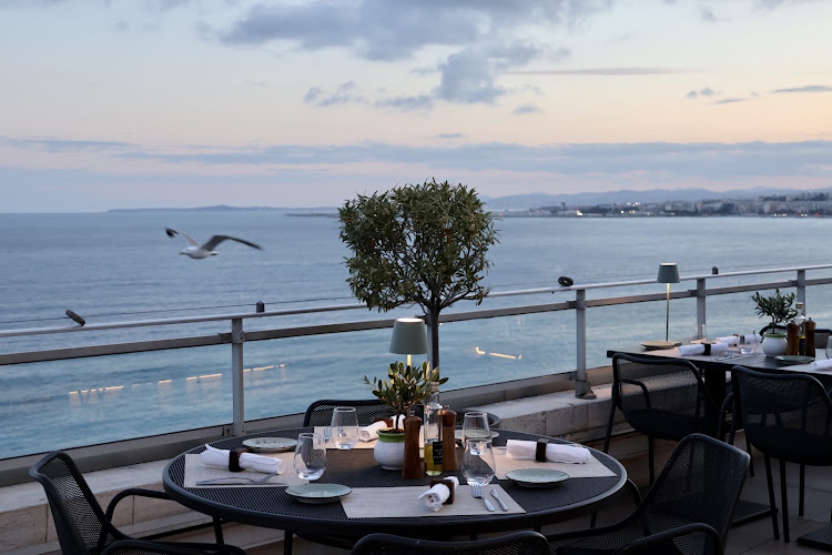 Elaïo Restaurant — Restaurants avec vue — Nice