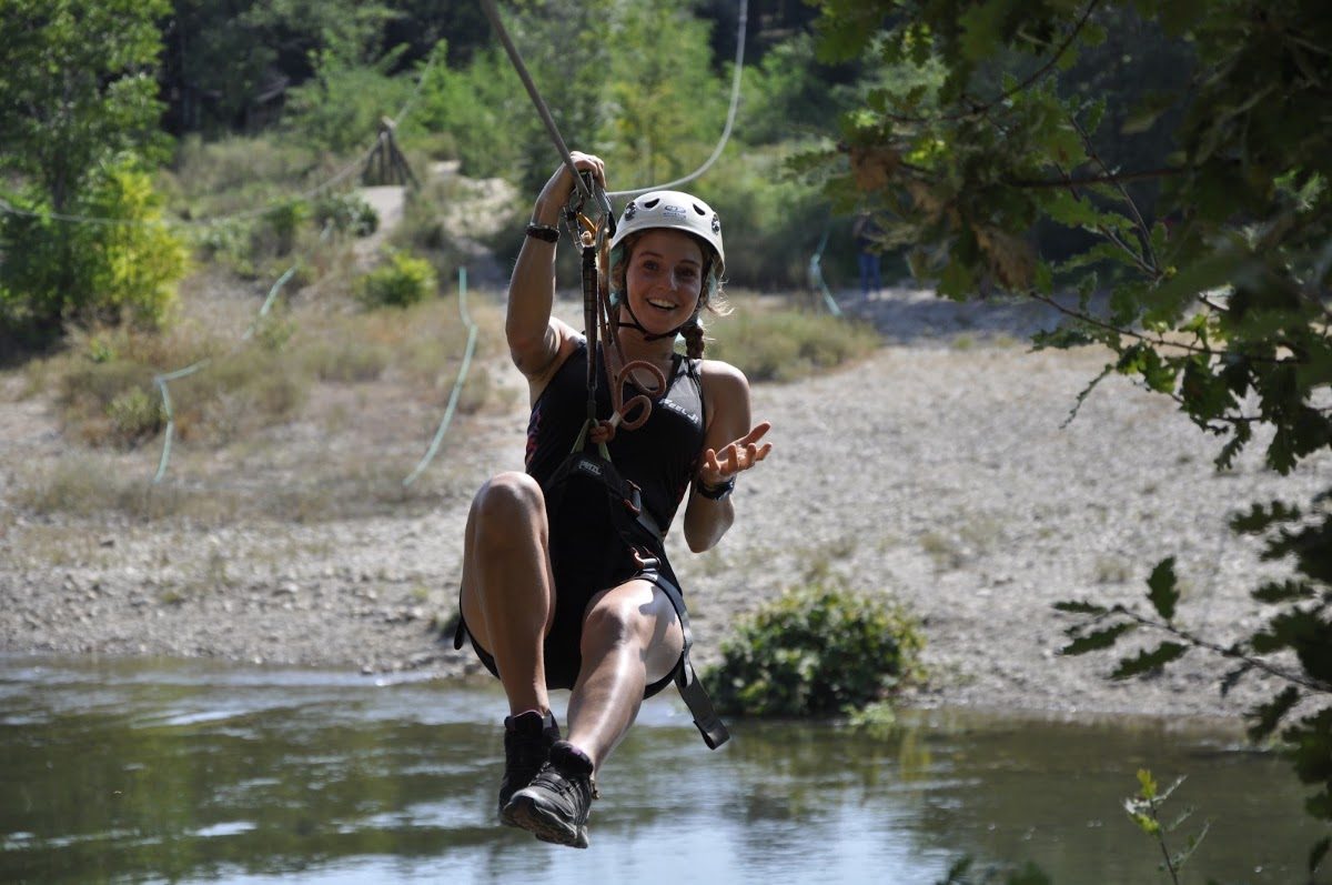 Accrobranche Adventure Camp — Accrobranche - Parcours Aventure — Grospierres