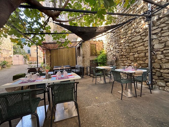 LA CASA DE YARIS — Meilleurs restaurants de cuisine du monde — Rochefort-du-Gard