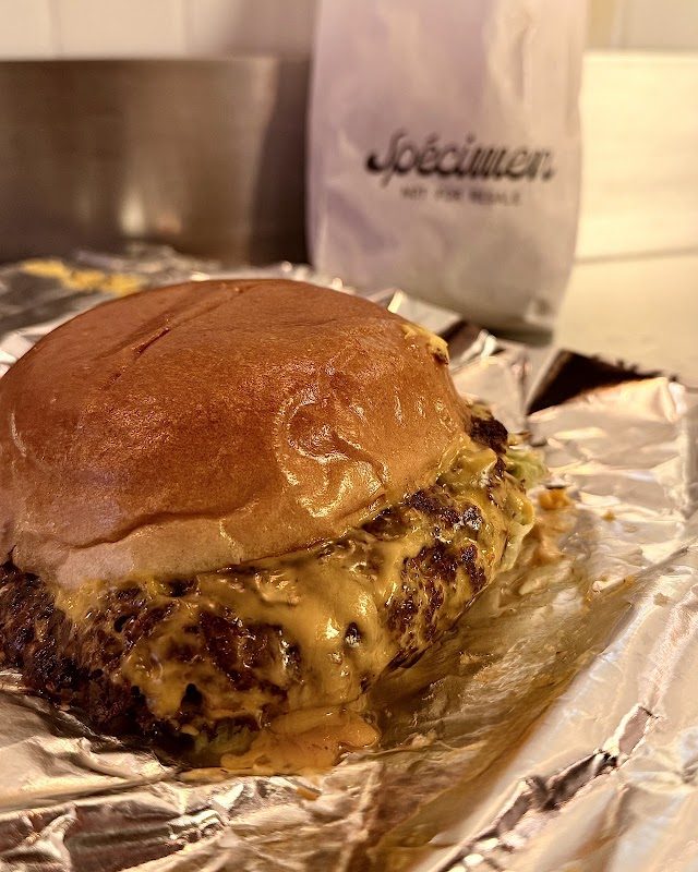 Spécimen Burger Saint Germain