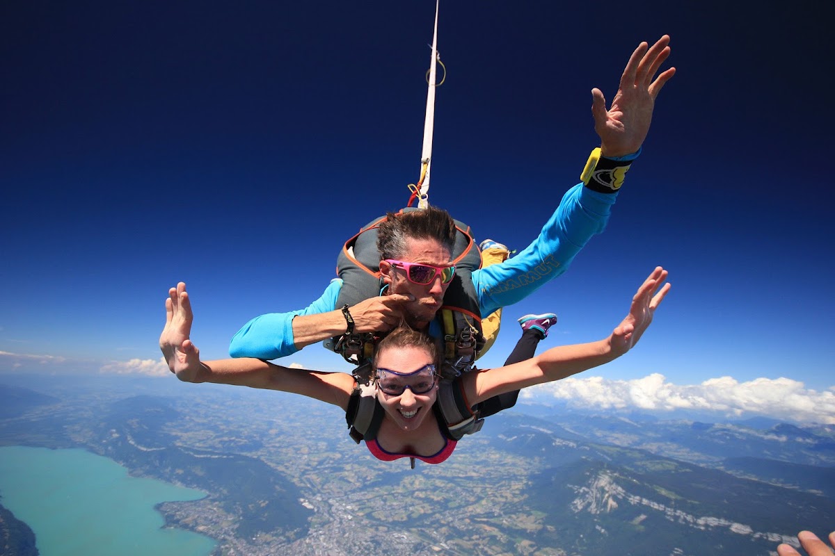 Savoie Parachutisme — Saut en Parachute - Tandem — Voglans