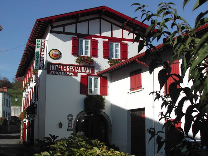Etchebarne - auberge familiale locavore à Mendionde - Restaurants de terroir & cuisine de grand-mère - Mendionde
