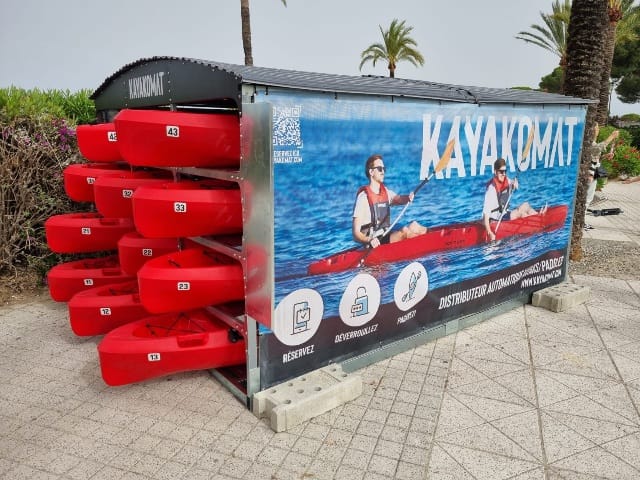 KAYAKOMAT- Golfe Juan Location Kayak et Paddle en Libre service — Canoë - Kayak — Vallauris