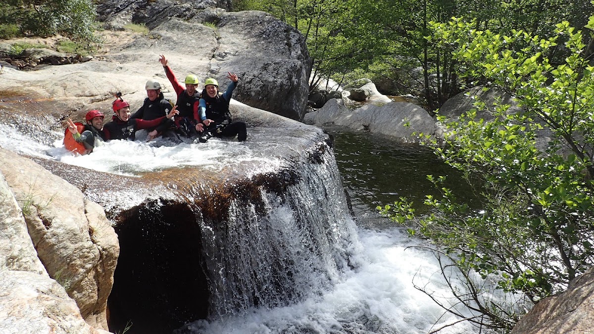 Terre Liquide / Canyoning