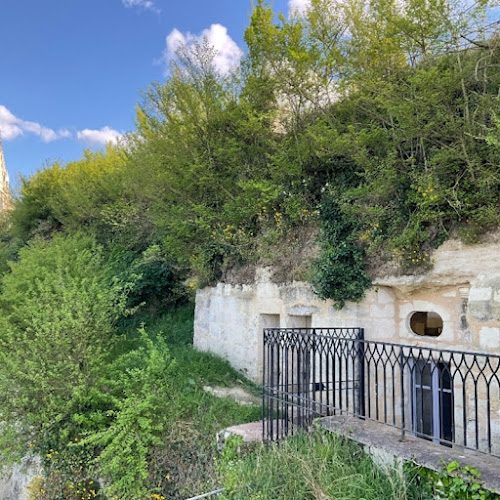 La Troglo À Plumes — Logements Troglodytes (Maisons creuséees, Grottes aménagées,...) — Parnay