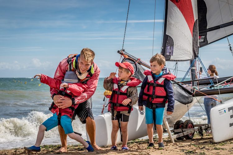 Luc Yacht Club - Ecole de voile, Char à voile, environnement et forme/santé - Longe côte & Marche aquatique - Luc-sur-Mer