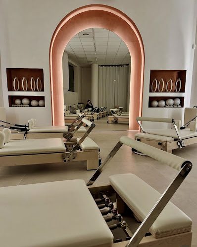 AMO PILATES SOCIETY — Montpellier