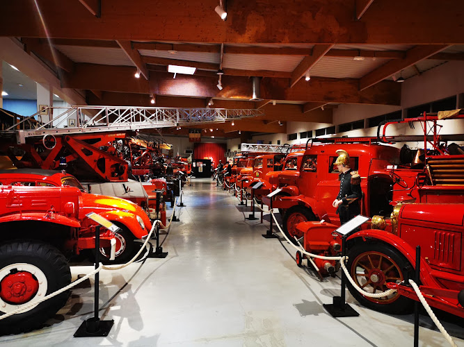 Musée des Sapeurs Pompiers de France — Musées insolites & curiosités — Montville