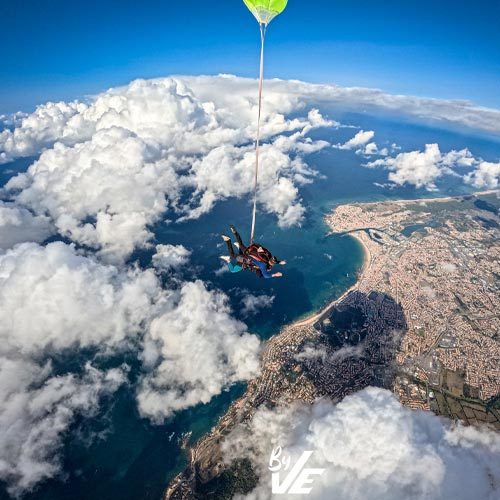 Vendée Evasion Parachutisme — Saut en Parachute - Tandem — Les Sables-d'Olonne