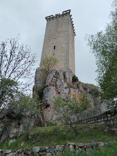 Site médiéval d'Apcher - Patrimoine - Prunières