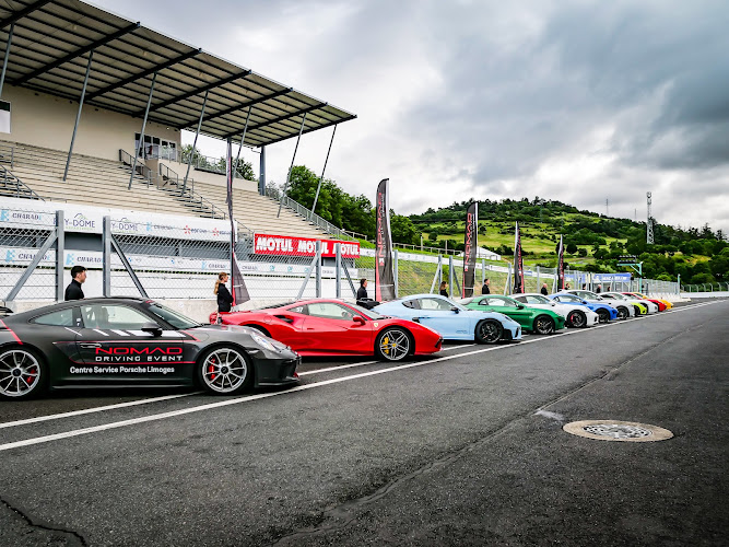 Nomad Driving Event — Stage de pilotage Ferrari, Lamborghini, Porsche, Aston Martin,... — Saint-Genès-Champanelle