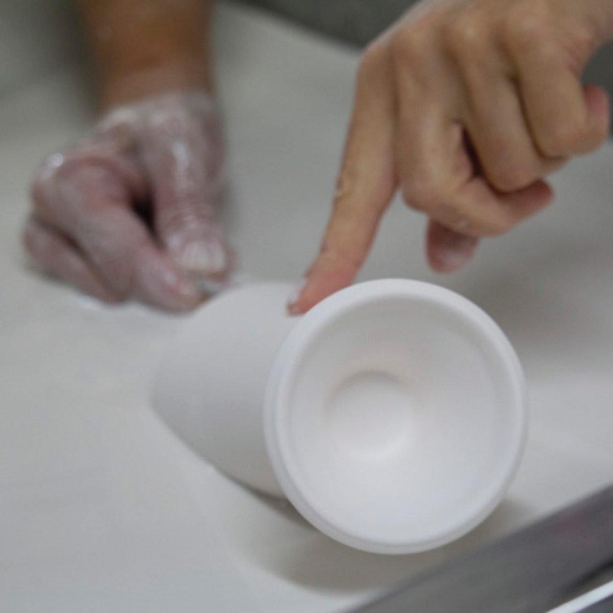 Porcelaine Carpenet - voir fabriquer la porcelaine de Limoges - Visite de manufactures & ateliers d'artisans - Saint-Léonard-de-Noblat