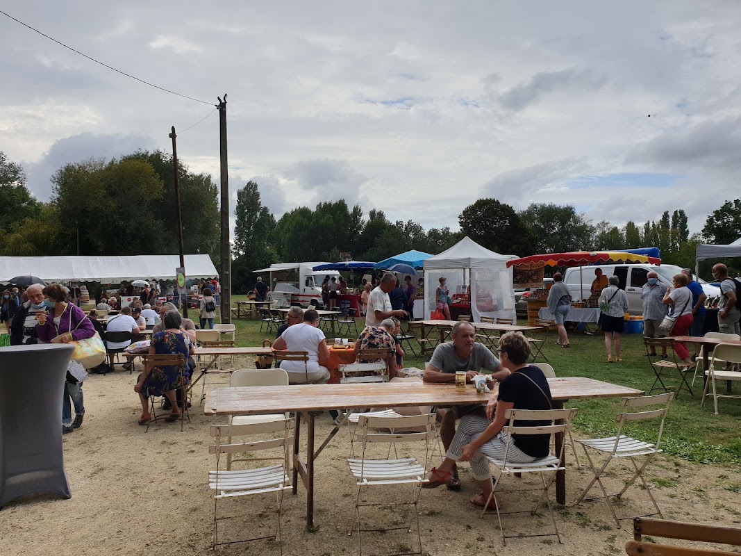 Aire de Loisirs du Bain des Dames