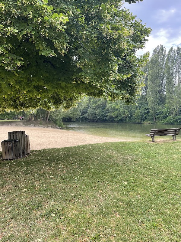 Aire de Loisirs du Bain des Dames