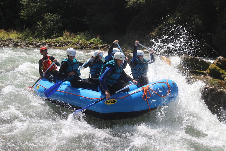 Frogs Rafting — Féternes