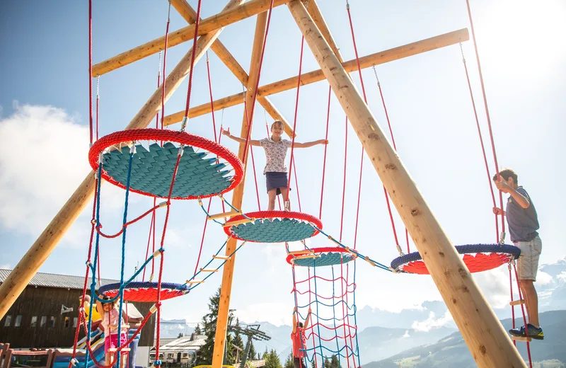 Aire de jeux panoramique du Jaillet - jeux face au Mont-Blanc - Aires de jeux extérieures pour enfants - Megève