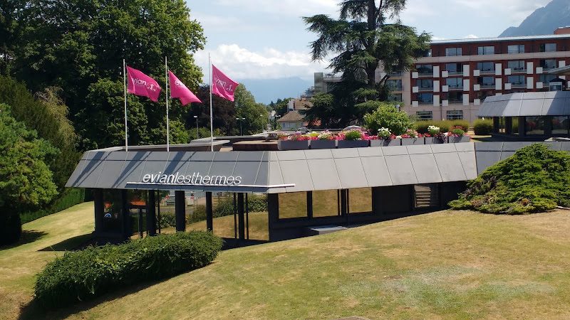 Les Thermes evian® - spa et bien-être à Évian-les-Bains — Spa & Thalasso — Évian-les-Bains