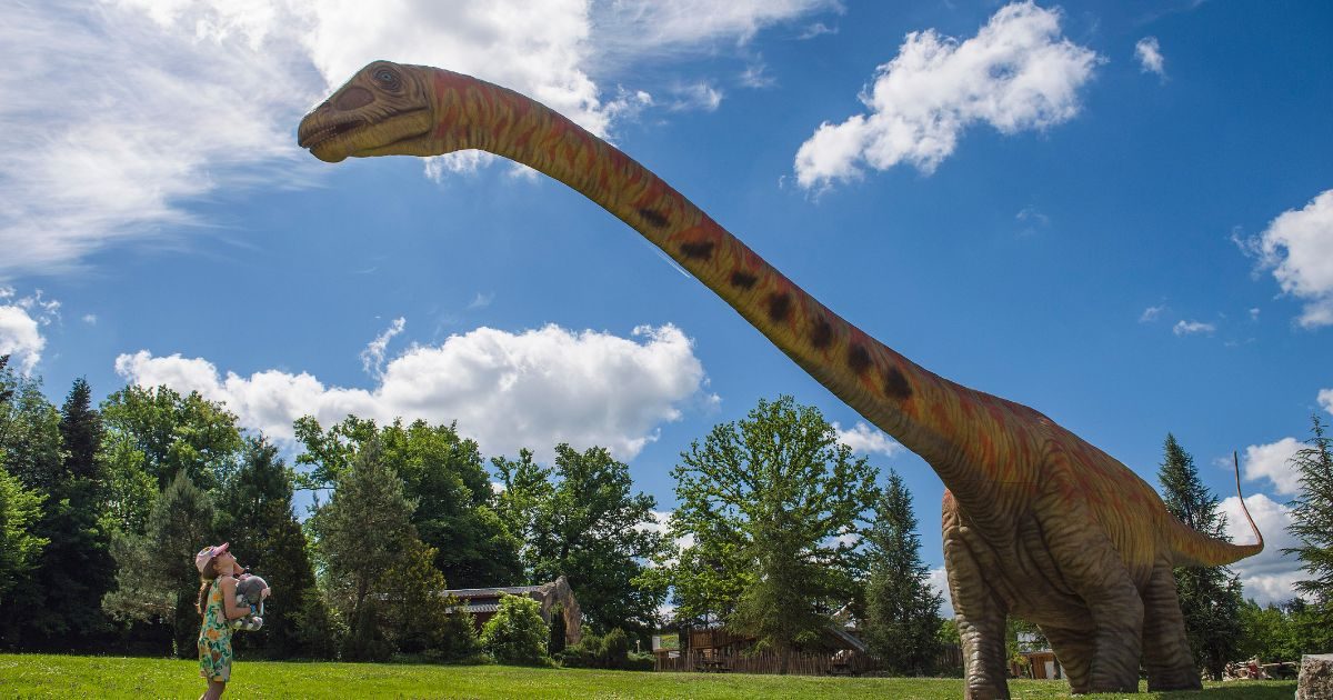 Parc Dino-Zoo — Visite d'un Zoo / Parc zoologique — Étalans
