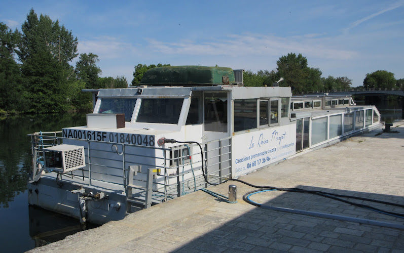 Charente Croisières "la reine Margot" Visite Charente — Croisière fluviale — Angoulême