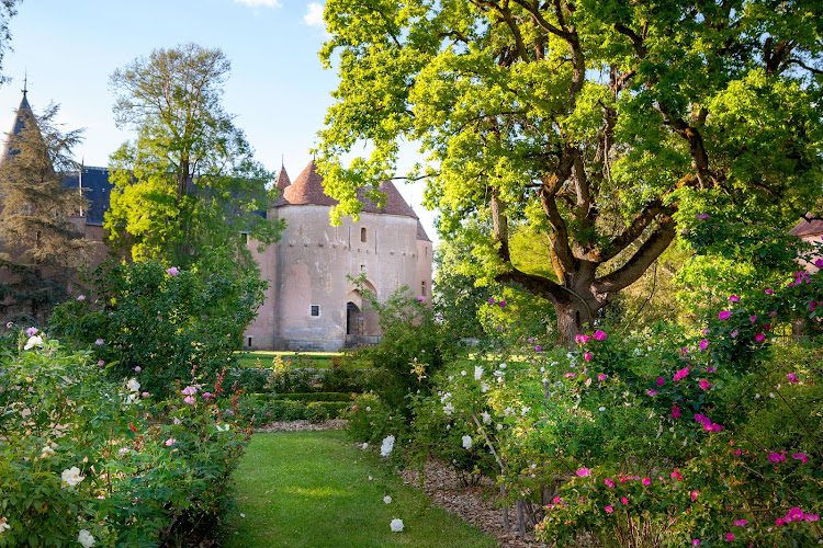 Château d'Ainay-le-Vieil — Ainay-le-Vieil