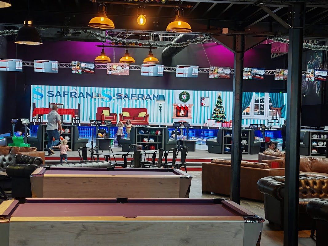 Cosmic Park 54 - Cosmic Bowling 12 pistes
