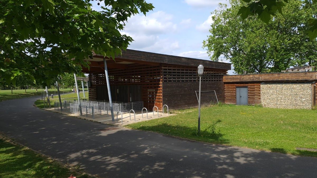 Piscine à vagues – Île de loisirs de Créteil