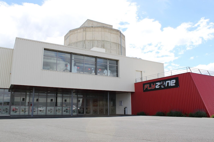 FLYZONE — Lézignan-Corbières