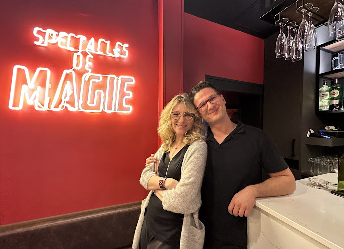 Le Double Fond — Bars avec spectacles de magie — Paris