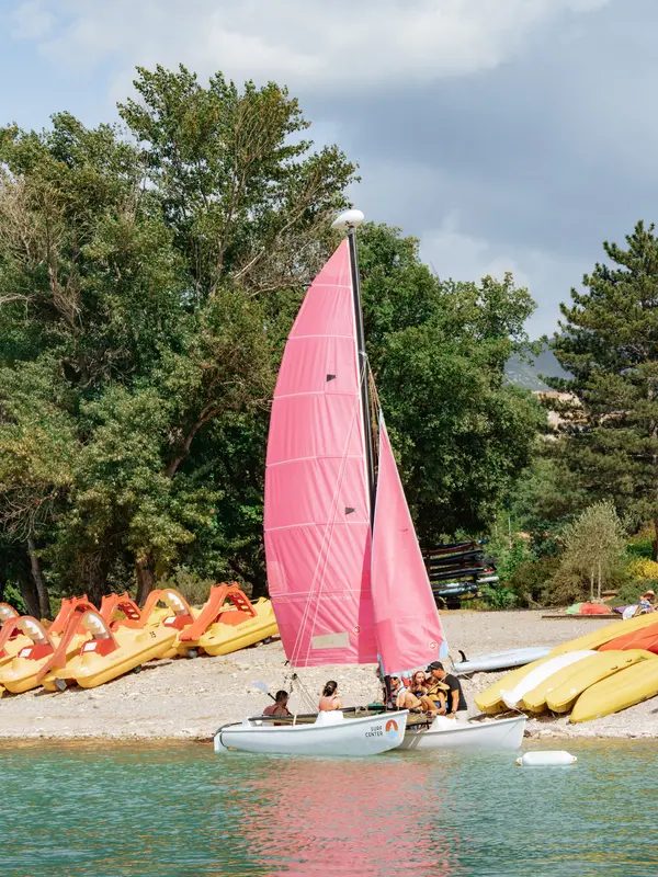 SURF CENTER - Location Nautique Lac de Sainte-Croix — Voile — Les Salles-sur-Verdon