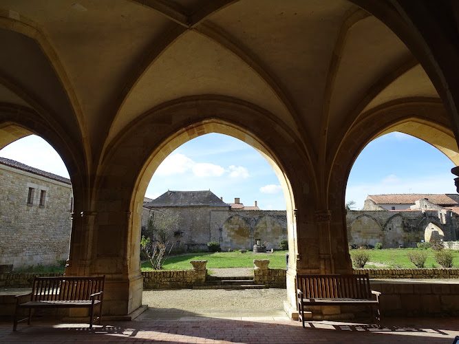 Abbaye de Charroux — Patrimoine — Charroux