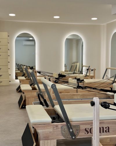 Sōma Pilates Reformer - La Rochelle — La Rochelle