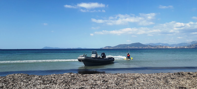 Kite Center 83 — Kitesurf — Hyères