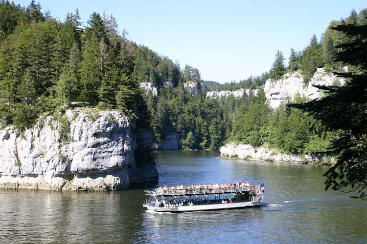 Bateaux du Saut du Doubs — Dîner-croisière & croisière gourmande — Villers-le-Lac