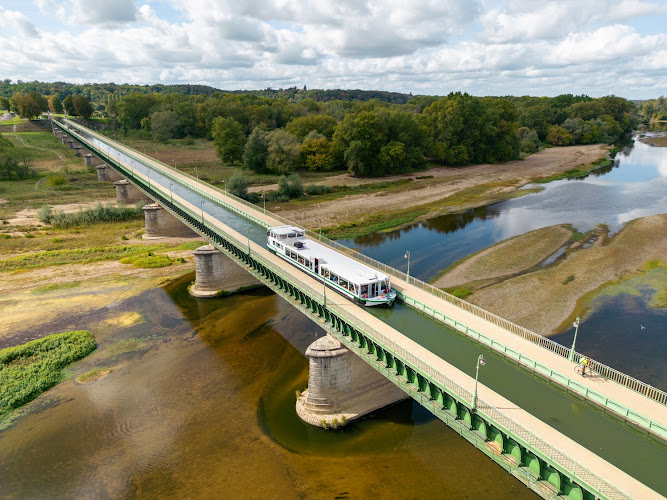 Les Bateaux Touristiques — Dîner-croisière & croisière gourmande — Briare