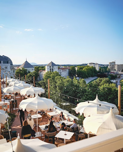 Le Rooftop by Miranove — Restaurants avec vue — Montpellier