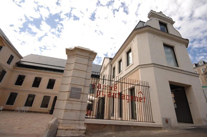 Carré Plantagenêt - musée d’archéologie et d’histoire du Mans — Musées Historiques — Le Mans