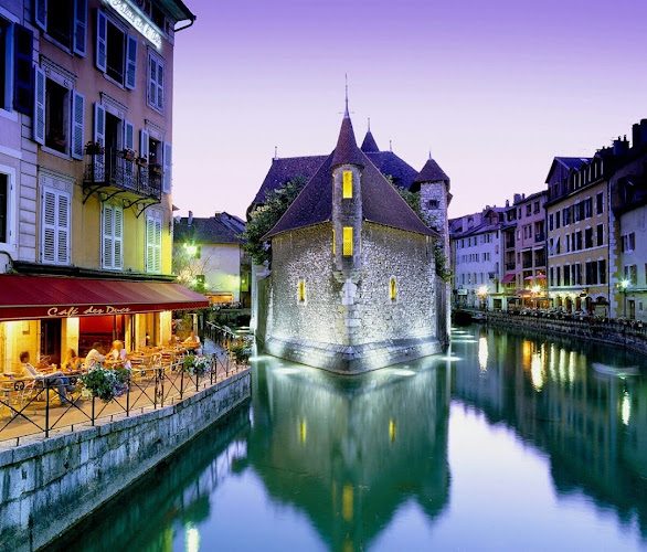 Palais de l’Île - Virtual Cache à Annecy — Géocaching — Annecy
