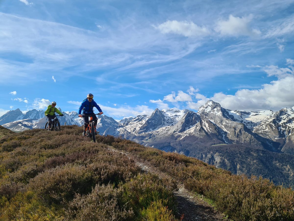 Aventure Chlorophylle – VTT du plateau du Bénou au col d’Aubisque — Randonnée VTT — Arudy