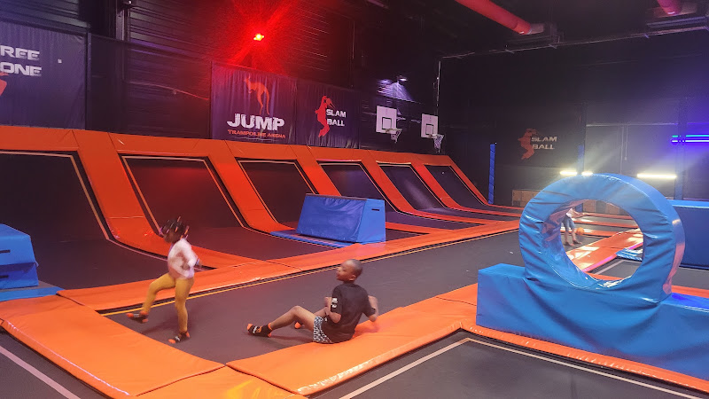 Jump Virtual Arena Orléans