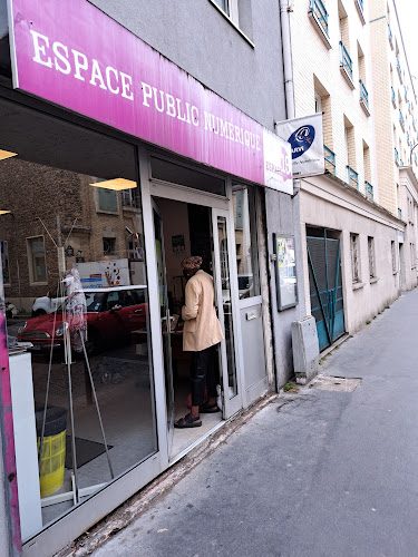 Espace 19 - Espace Public Numérique - Marche nordique - Paris