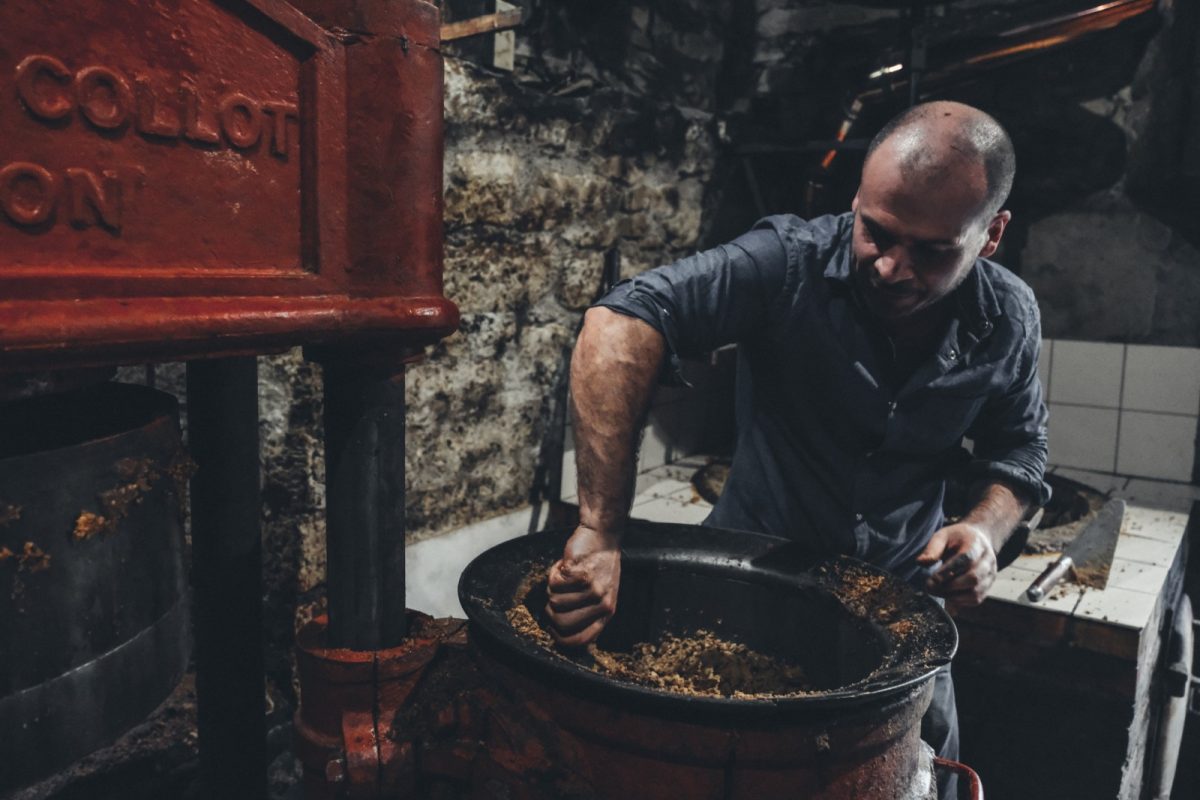 Le moulin à Huile de Noix — Visite de fabrique gourmande & spécialités du terroir — Martel