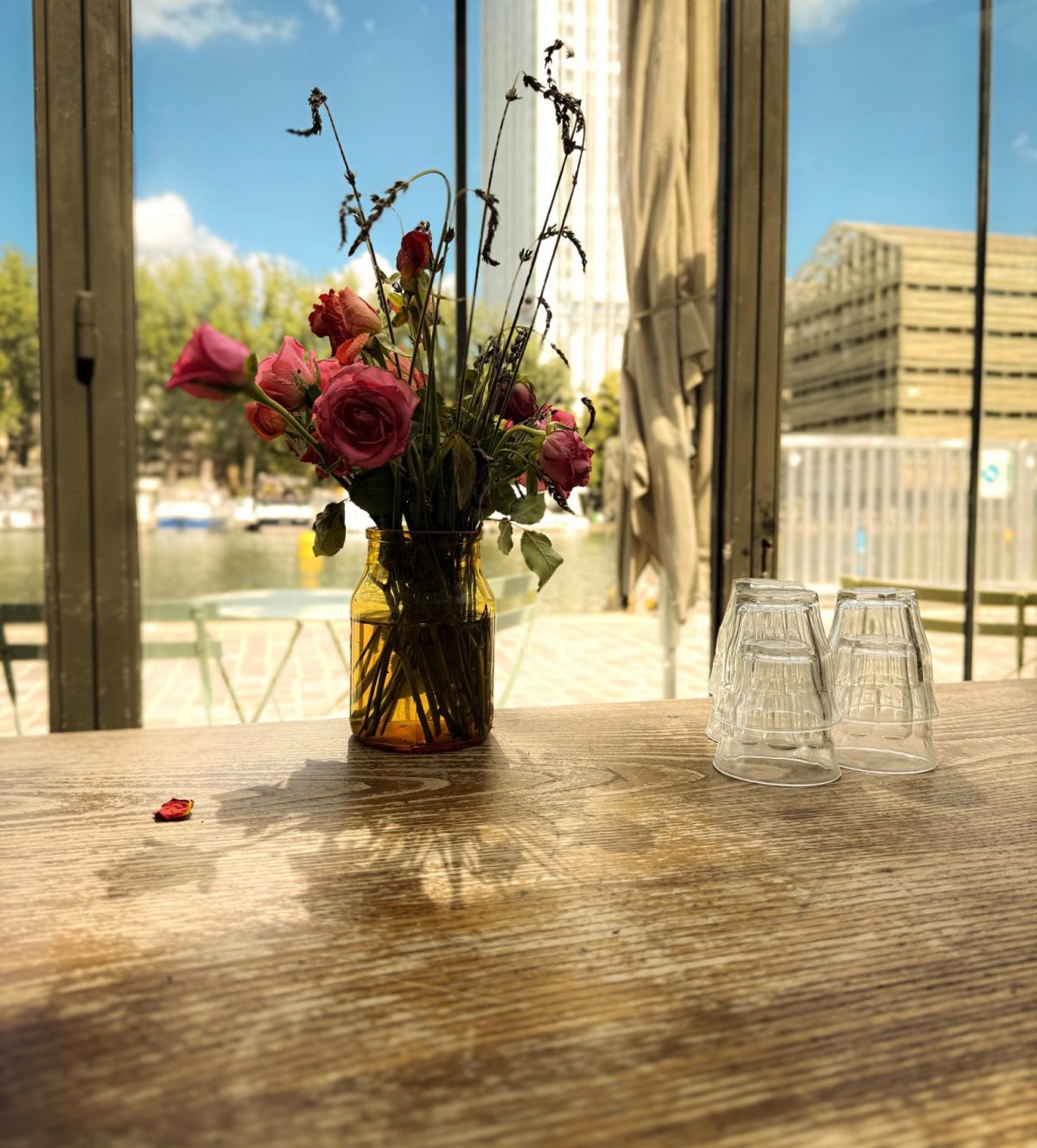 Le Pavillon des Canaux — Cafés-restaurants dans des lieux culturels & artistiques — Paris