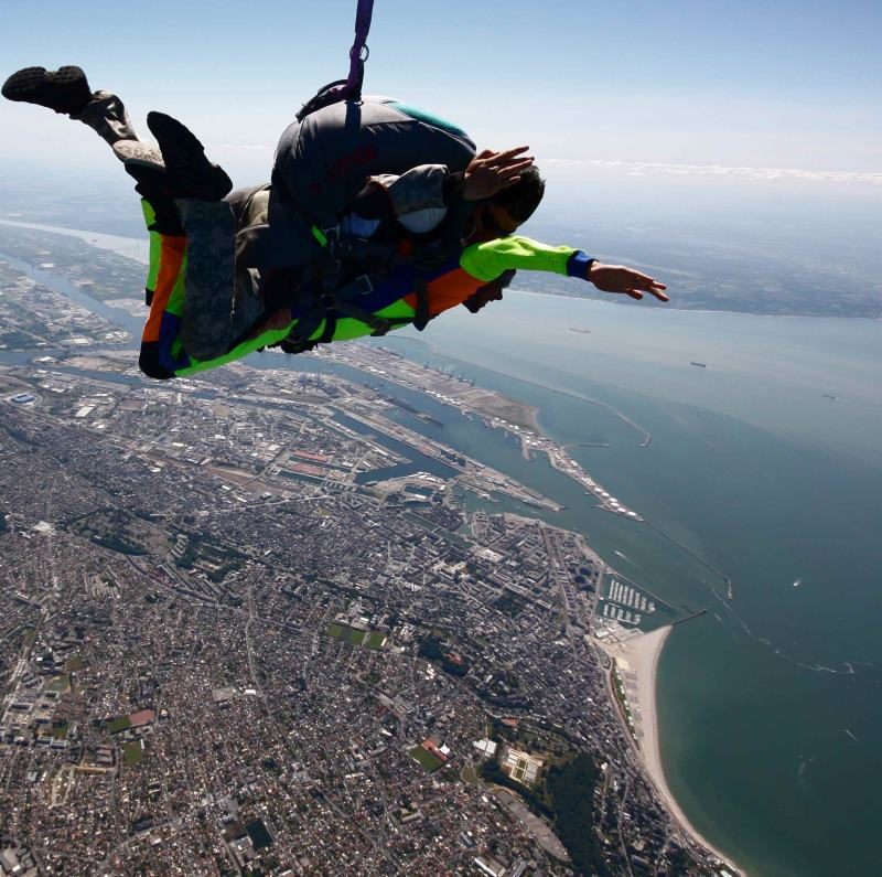 Oxygene Parachutisme — Saut en Parachute - Tandem — Montivilliers