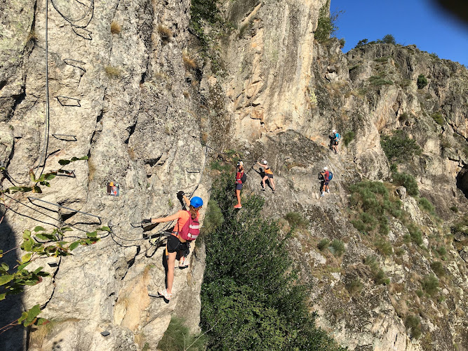 Canyon/Escalade/Via Ferrata Odysseus Adventures — Chamonix-Mont-Blanc