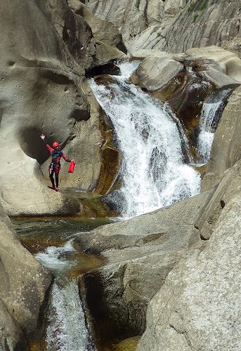 Pierre & Eau – Via ferrata dans le Gard, l’Hérault et les Cévennes — Cannes-et-Clairan
