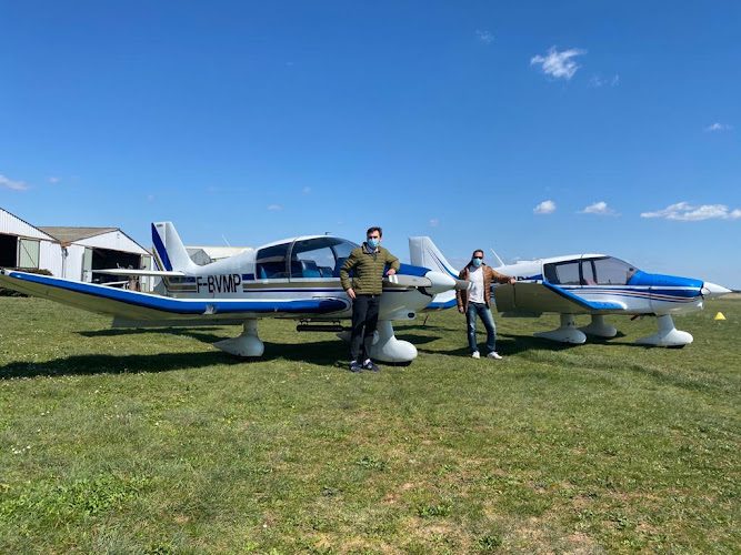 AéroClub de Nîmes-Courbessac — Baptême en avion — Nîmes