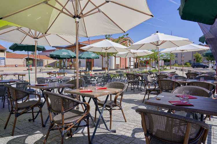 Aux Prisons – Restaurant insolite à Montagny — Montagny