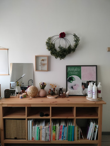 Chez Mélanie Massages et soins aux plantes — Kobido & massages facialistes — Strasbourg