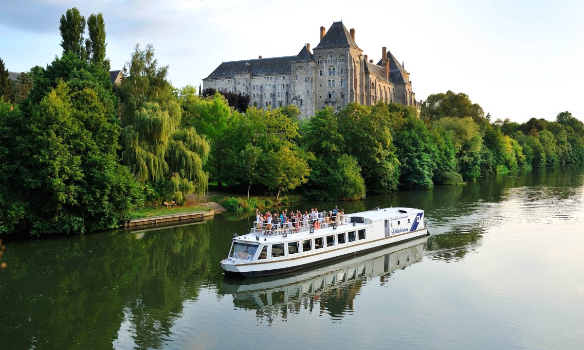 Bateau Le Sablésien — Dîner-croisière & croisière gourmande — Sablé-sur-Sarthe