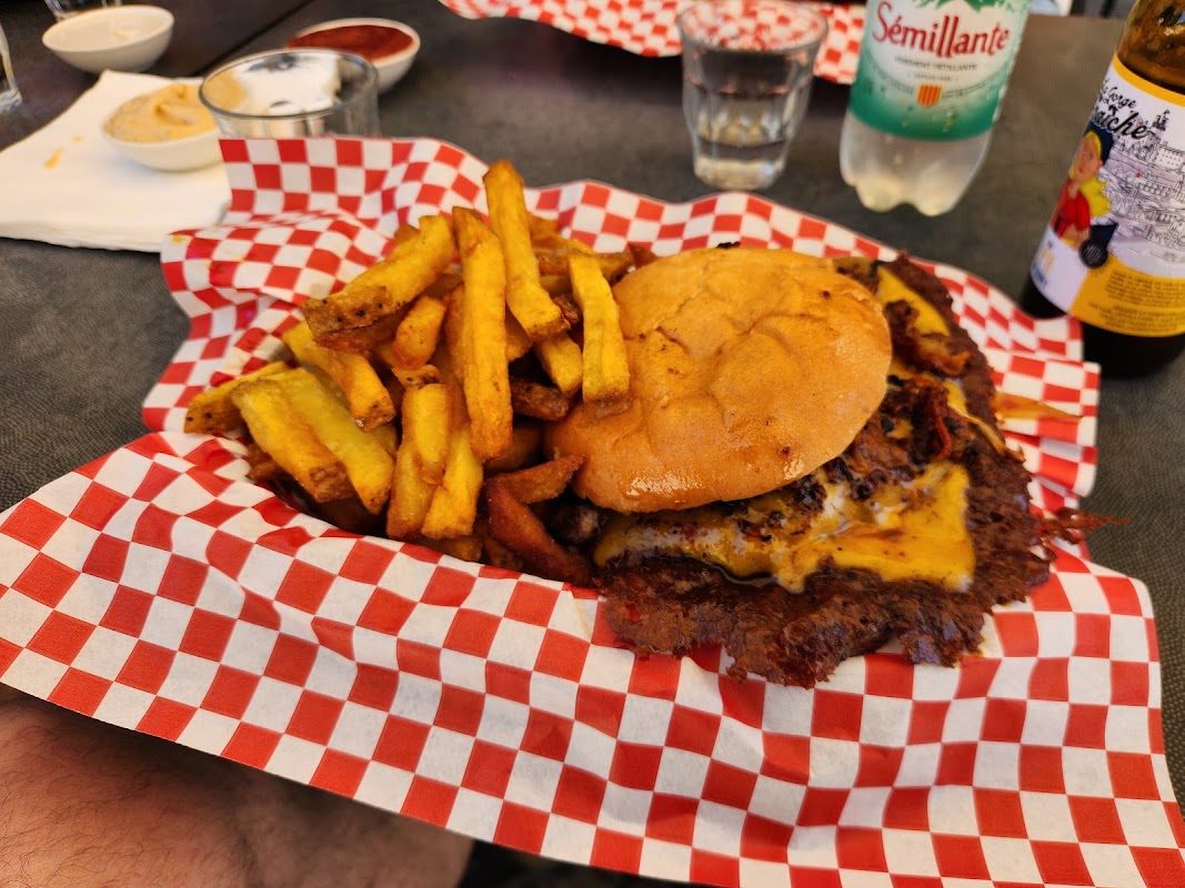 32bits. Burger